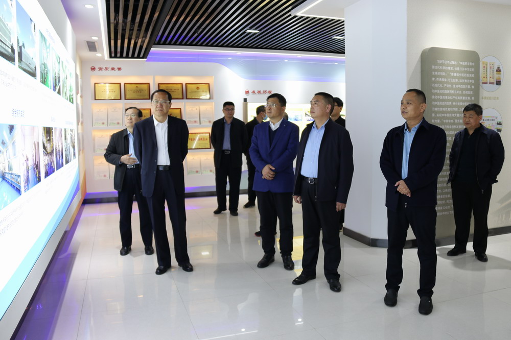 省指揮部辦公室督查組組長孫運海蒞臨孔府制藥調(diào)研指導工作